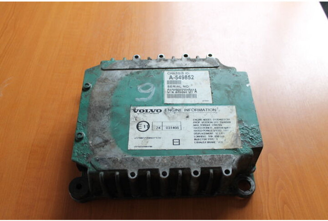 Volvo A-549852 - ECU: gambar 3 Volvo A-549852 - ECU: gambar 3