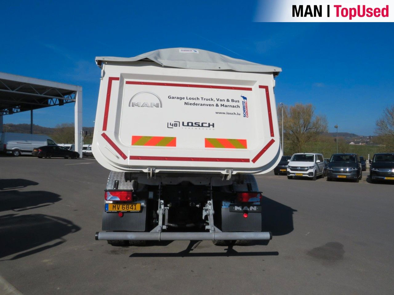 MAN TGS 41.480 8x4 BB CH Schmitz Muldenkipper - Truk skip loader: gambar 4 MAN TGS 41.480 8x4 BB CH Schmitz Muldenkipper - Truk skip loader: gambar 4
