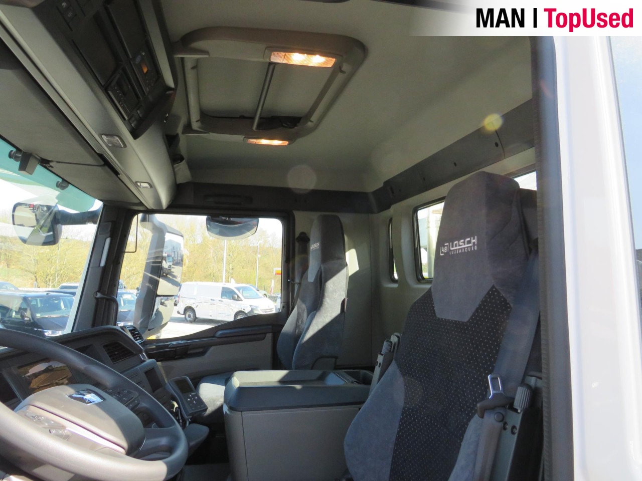 MAN TGS 41.480 8x4 BB CH Schmitz Muldenkipper Retarder - Truk jungkit: gambar 3 MAN TGS 41.480 8x4 BB CH Schmitz Muldenkipper Retarder - Truk jungkit: gambar 3