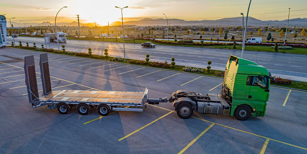 STU Boat Drawbar Trailer / Bateau ATTACHE Remorque - Trailer low bed: gambar 4 STU Boat Drawbar Trailer / Bateau ATTACHE Remorque - Trailer low bed: gambar 4