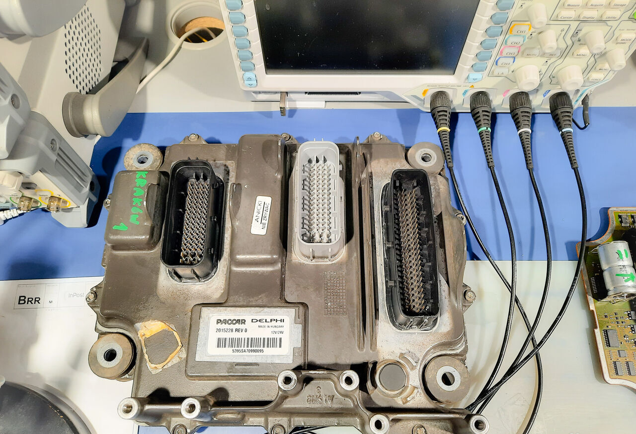 DAF XF 106 naprawa części / repair of parts - ECU untuk Truk: gambar 4 DAF XF 106 naprawa części / repair of parts - ECU untuk Truk: gambar 4
