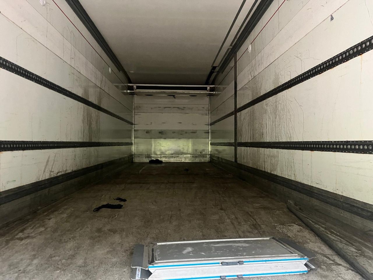 DAF CF 330 box van - Van box: gambar 4 DAF CF 330 box van - Van box: gambar 4