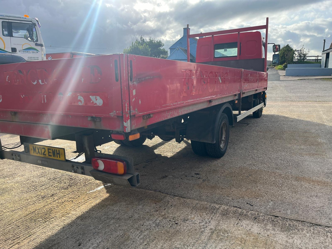 DAF LF 45 160 - Truk flatbed: gambar 4 DAF LF 45 160 - Truk flatbed: gambar 4