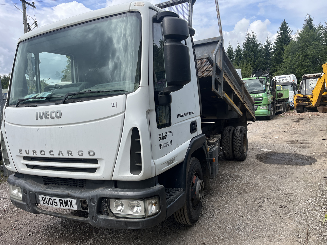 Iveco Euro Cargo 75 E17 - Truk jungkit: gambar 2 Iveco Euro Cargo 75 E17 - Truk jungkit: gambar 2