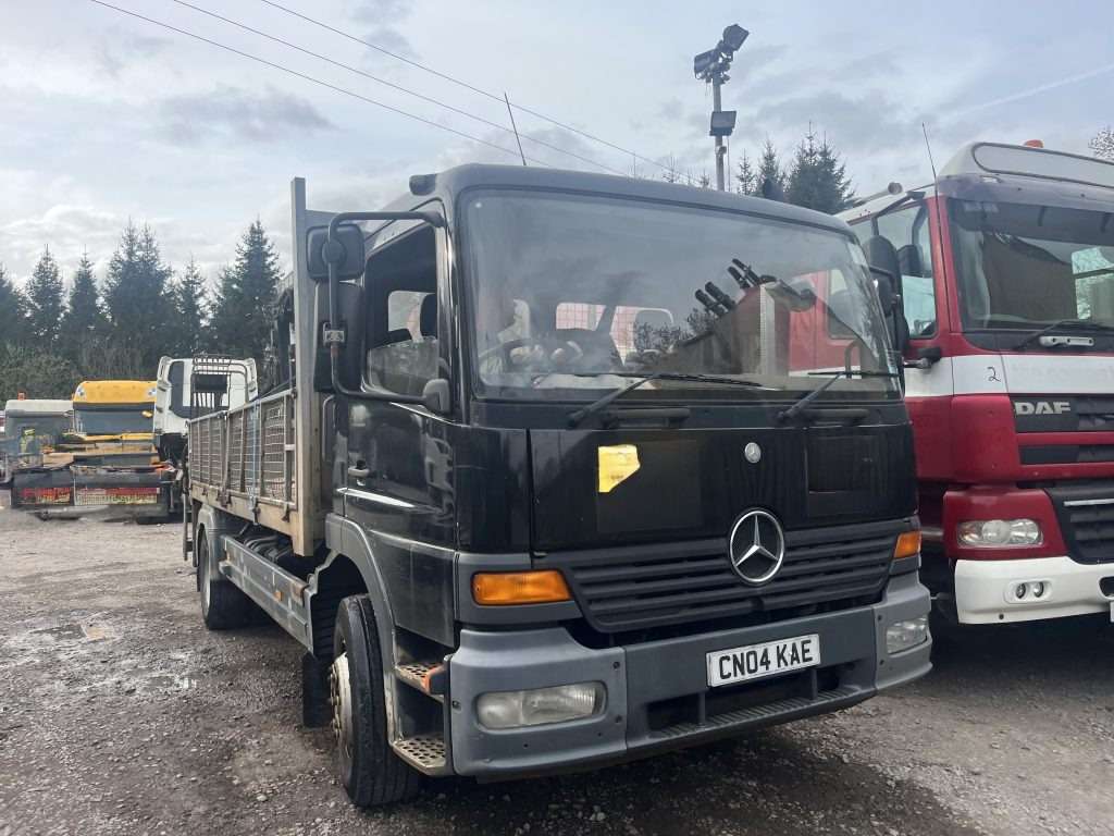 Mercedes Atego 1623 4x2 Rigid - Truk flatbed, Truk derek: gambar 2 Mercedes Atego 1623 4x2 Rigid - Truk flatbed, Truk derek: gambar 2