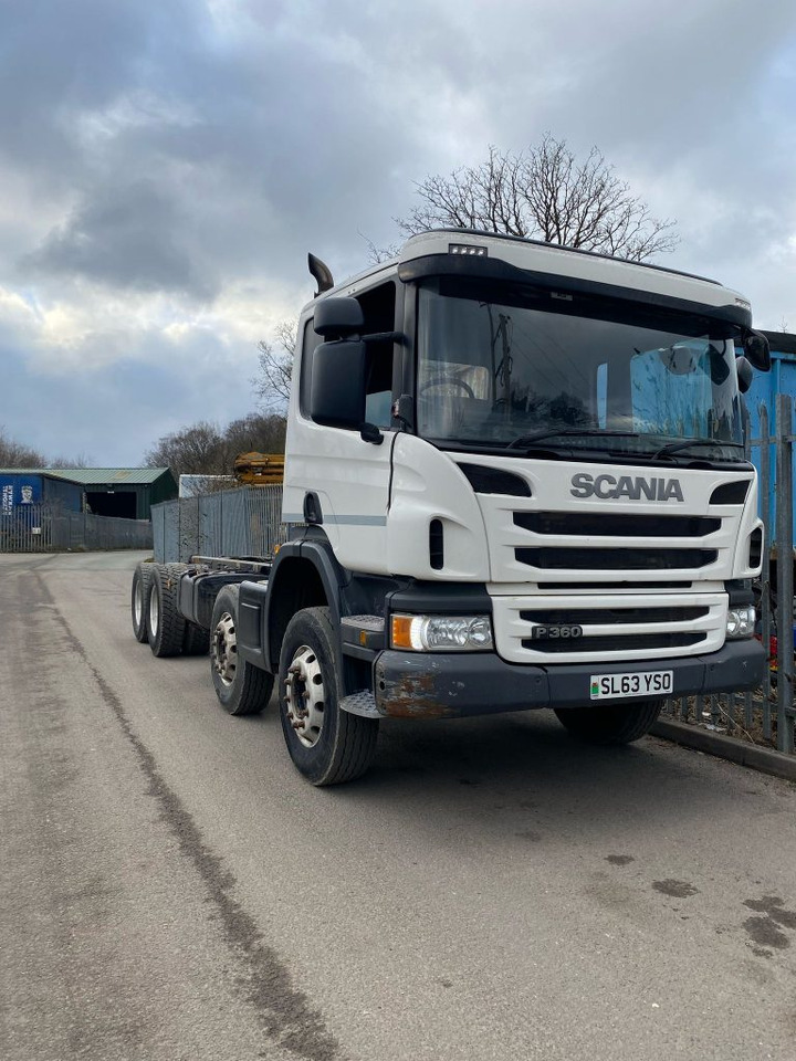 Scania P360 8x4 Chassis Cab - Truk sasis: gambar 1 Scania P360 8x4 Chassis Cab - Truk sasis: gambar 1