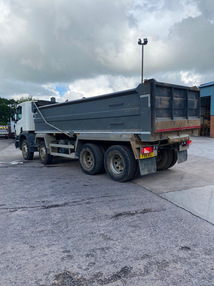 Scania P410 8x4 Tipper - Truk jungkit: gambar 5 Scania P410 8x4 Tipper - Truk jungkit: gambar 5