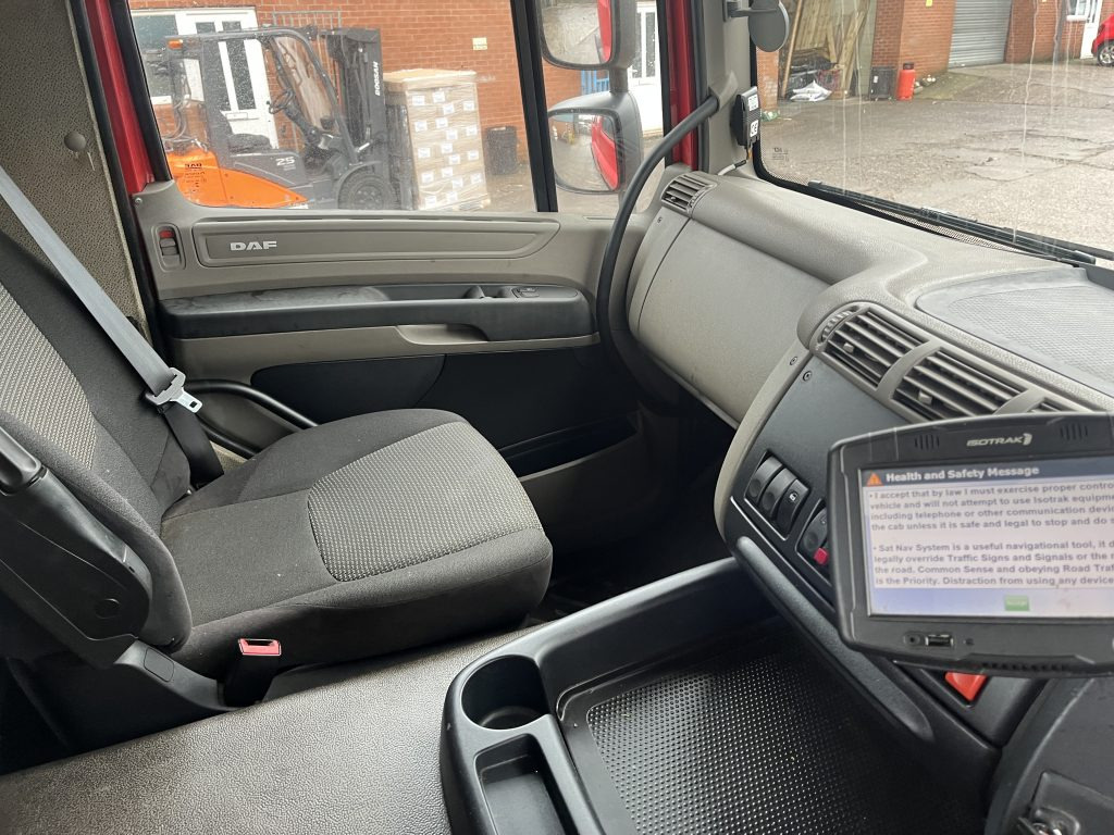 DAF CF 85 460 - Tractor head: gambar 4 DAF CF 85 460 - Tractor head: gambar 4