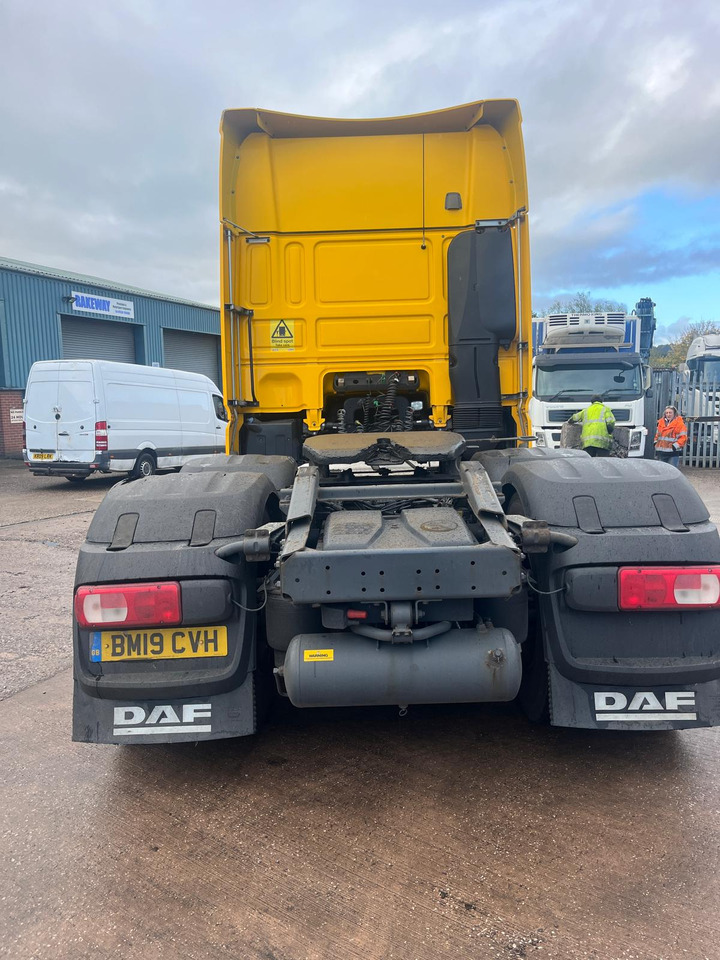 DAF XF 530 - Tractor head: gambar 4 DAF XF 530 - Tractor head: gambar 4
