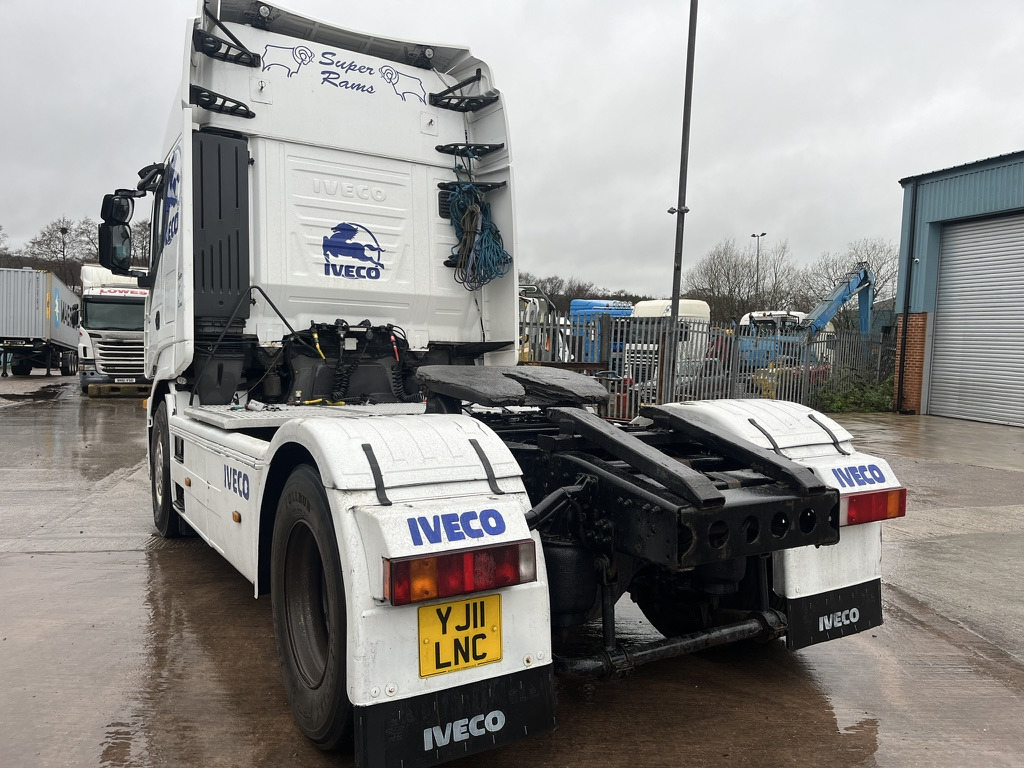 Iveco Stralis 450 4x2 Tractor Unit - Tractor head: gambar 4 Iveco Stralis 450 4x2 Tractor Unit - Tractor head: gambar 4