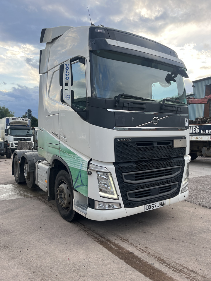 Volvo FH 500 6x2 Tractor Unit - Tractor head: gambar 1 Volvo FH 500 6x2 Tractor Unit - Tractor head: gambar 1