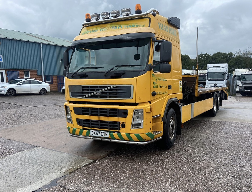 Volvo FM9 340 6x2 Rigid - Mobil derek: gambar 1 Volvo FM9 340 6x2 Rigid - Mobil derek: gambar 1