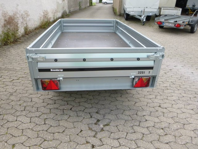 Brenderup 3251STB1300, 1000 kg, Stahl Hochlader, 2500 x 1420 x 350 mm - Trailer mobil: gambar 2 Brenderup 3251STB1300, 1000 kg, Stahl Hochlader, 2500 x 1420 x 350 mm - Trailer mobil: gambar 2