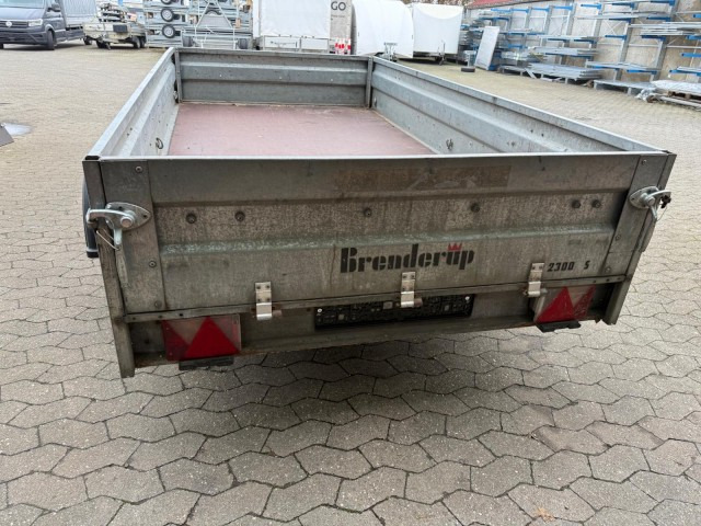 Brenderup Tieflader 2300S, 2,0 to. ZG, 3010 x 1530 x 350 mm - Trailer mobil: gambar 2 Brenderup Tieflader 2300S, 2,0 to. ZG, 3010 x 1530 x 350 mm - Trailer mobil: gambar 2