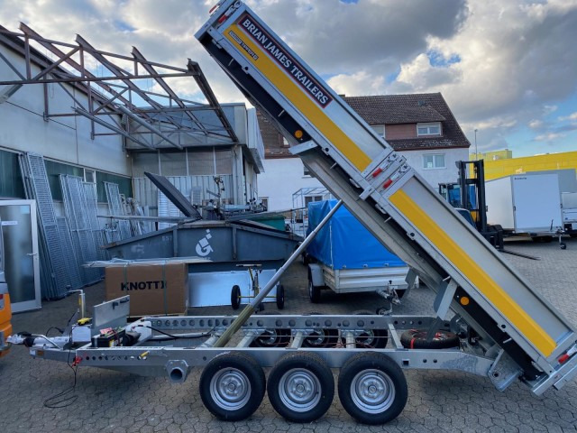 Brian James Cargo Tipper Heckkipper 3-achs, 526-4020-35-3-12, 4000 x 2000 x 300 mm, 3,5 to. - Trailer jungkit: gambar 1 Brian James Cargo Tipper Heckkipper 3-achs, 526-4020-35-3-12, 4000 x 2000 x 300 mm, 3,5 to. - Trailer jungkit: gambar 1