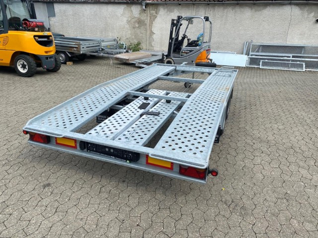Gala BGG Taurus 4530SL 4550 x 2050 mm, 3,0 to. ZG, 2-Achs - Trailer autotransporter: gambar 5 Gala BGG Taurus 4530SL 4550 x 2050 mm, 3,0 to. ZG, 2-Achs - Trailer autotransporter: gambar 5