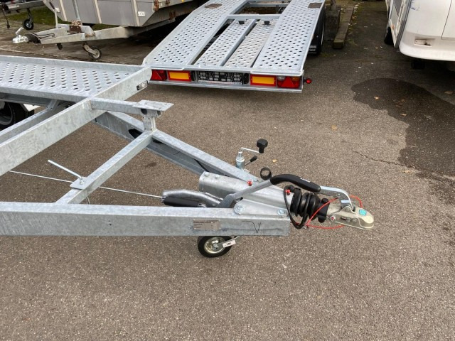 Gala BGG Taurus 4535SL 4550 x 2050 mm, 3,5 to. ZG, 2-Achs - Trailer autotransporter: gambar 2 Gala BGG Taurus 4535SL 4550 x 2050 mm, 3,5 to. ZG, 2-Achs - Trailer autotransporter: gambar 2