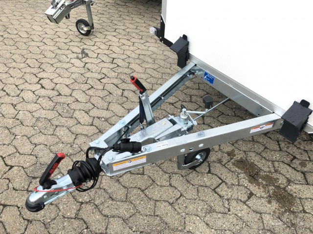 Humbaur Koffer HK 132513-13P, 100 km/h 1,3 t. 2510 x 1310 x 1400 mm - Trailer kotak tertutup: gambar 2 Humbaur Koffer HK 132513-13P, 100 km/h 1,3 t. 2510 x 1310 x 1400 mm - Trailer kotak tertutup: gambar 2