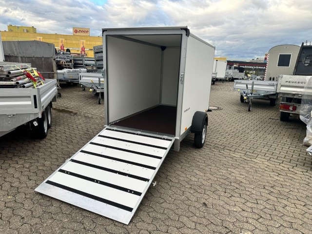 Humbaur Koffer HK 752513-15P, 0,75 t. 2510 x 1310 x 1520 mm, 100 km/h - Trailer kotak tertutup: gambar 1 Humbaur Koffer HK 752513-15P, 0,75 t. 2510 x 1310 x 1520 mm, 100 km/h - Trailer kotak tertutup: gambar 1