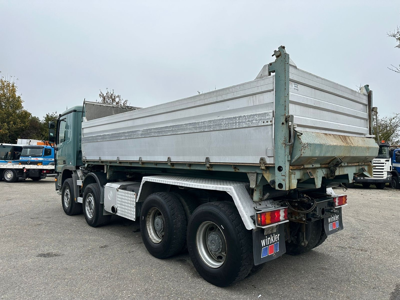 MERCEDES-BENZ Actros 3246 8x4 Kipper - Truk jungkit: gambar 5 MERCEDES-BENZ Actros 3246 8x4 Kipper - Truk jungkit: gambar 5