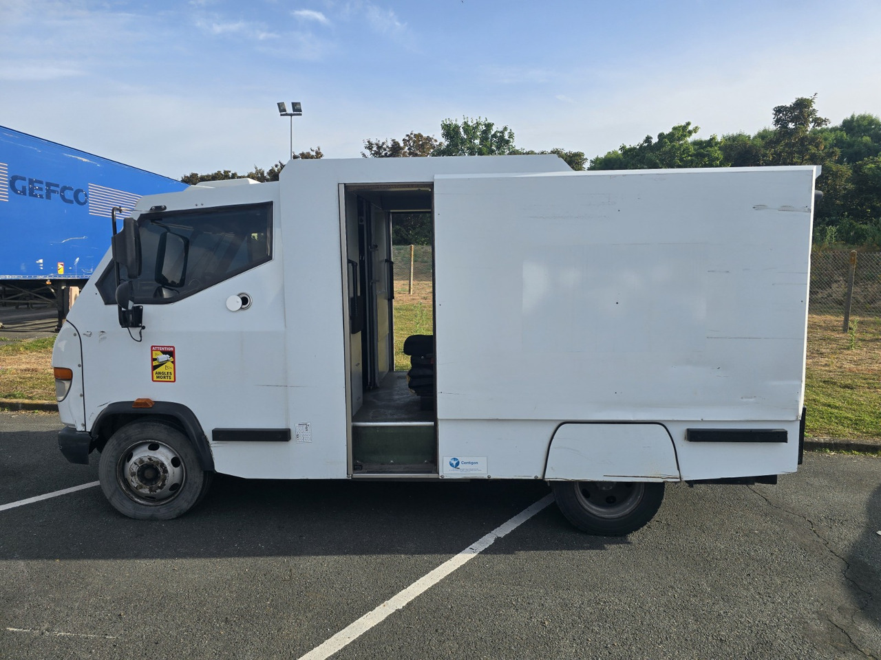 Mercedes Vario 816 - Kendaraan kolektor: gambar 5 Mercedes Vario 816 - Kendaraan kolektor: gambar 5