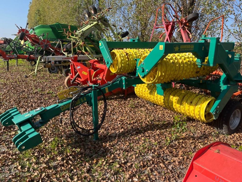 Agromerkur Cambridge 5.4 - Rol pertanian: gambar 3 Agromerkur Cambridge 5.4 - Rol pertanian: gambar 3