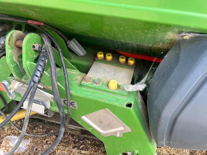 Amazone ZA-M 1500 Profis - Penyebar pupuk: gambar 3 Amazone ZA-M 1500 Profis - Penyebar pupuk: gambar 3