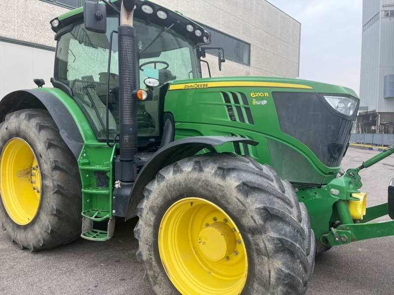 John Deere 6210 R AutoPower - Traktor: gambar 3 John Deere 6210 R AutoPower - Traktor: gambar 3