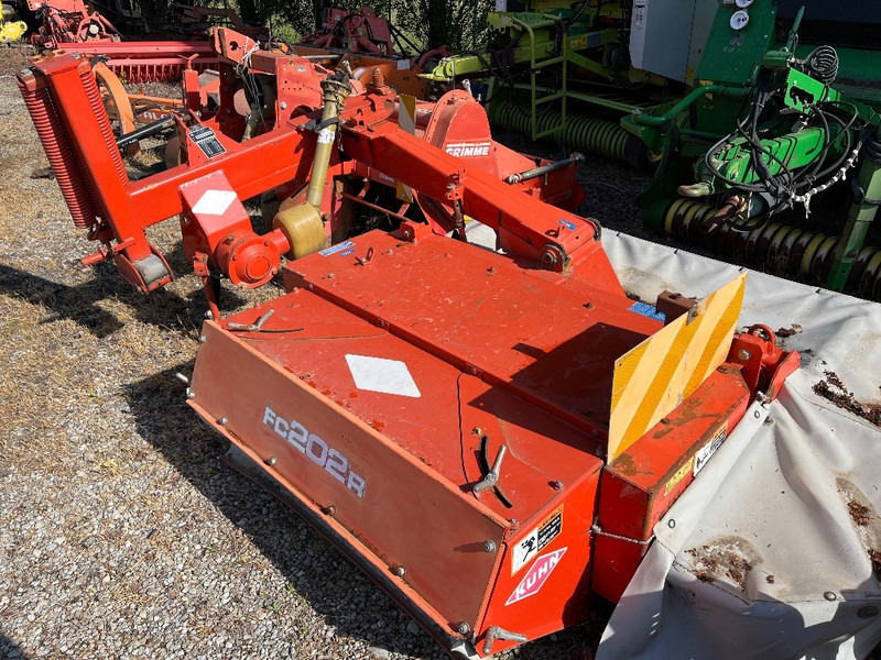Kuhn FC 202 R - Mesin pemotong padang rumput: gambar 4 Kuhn FC 202 R - Mesin pemotong padang rumput: gambar 4