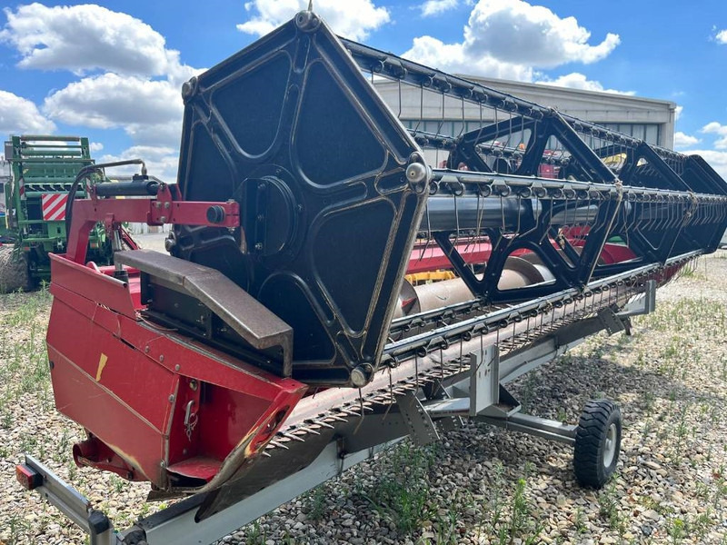 Pemanen gabungan Laverda M 304: gambar 9