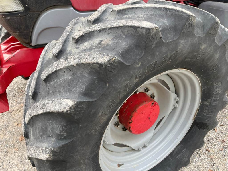 Traktor MCCORMICK XTX 200: gambar 8