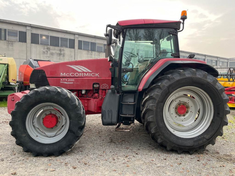 Traktor MCCORMICK XTX 200: gambar 6