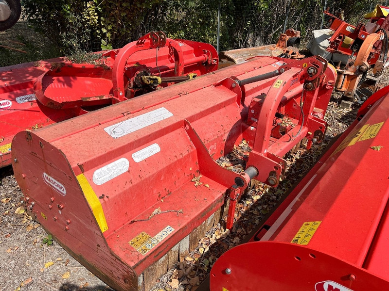 Maschio Tornado 280 - Peralatan pasca panen: gambar 3 Maschio Tornado 280 - Peralatan pasca panen: gambar 3