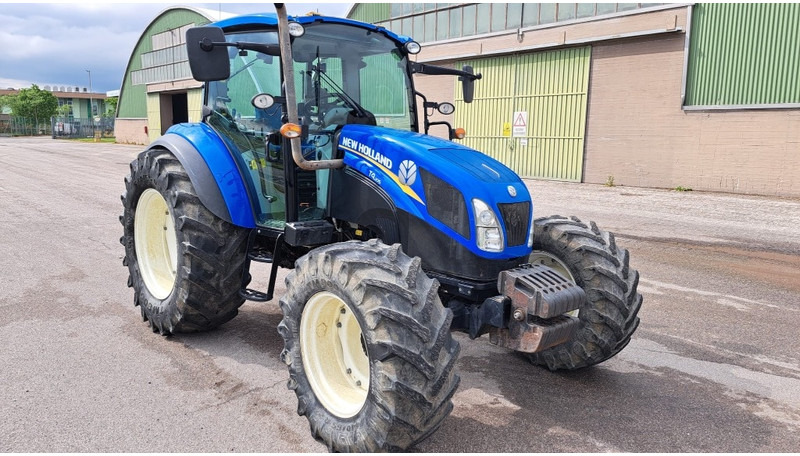 New Holland T 4.105 - Traktor: gambar 1 New Holland T 4.105 - Traktor: gambar 1