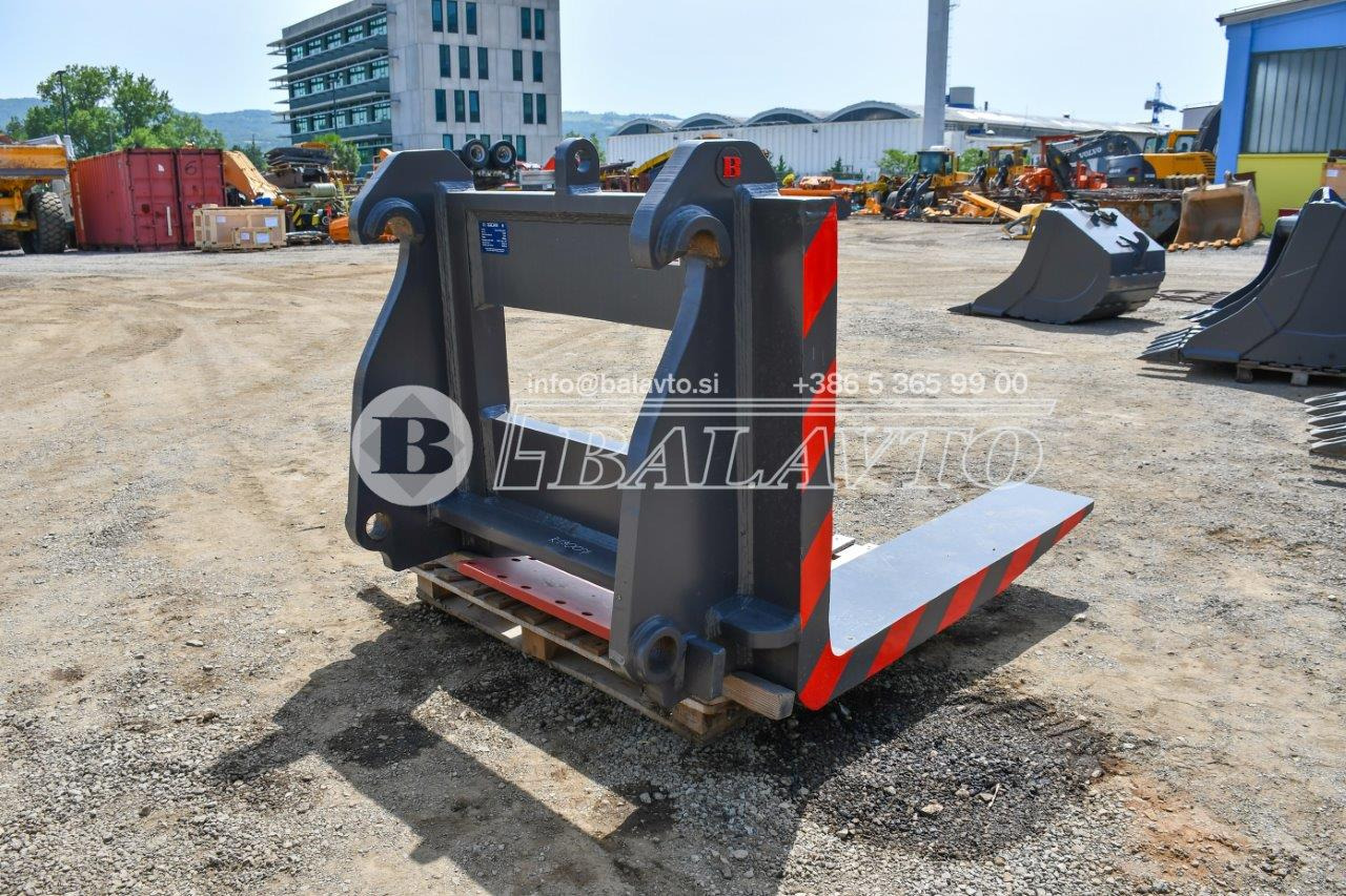 Balavto Block handling forks for Volvo L220 and L180 - Garpu rumput untuk Loader konstruksi: gambar 5 Balavto Block handling forks for Volvo L220 and L180 - Garpu rumput untuk Loader konstruksi: gambar 5