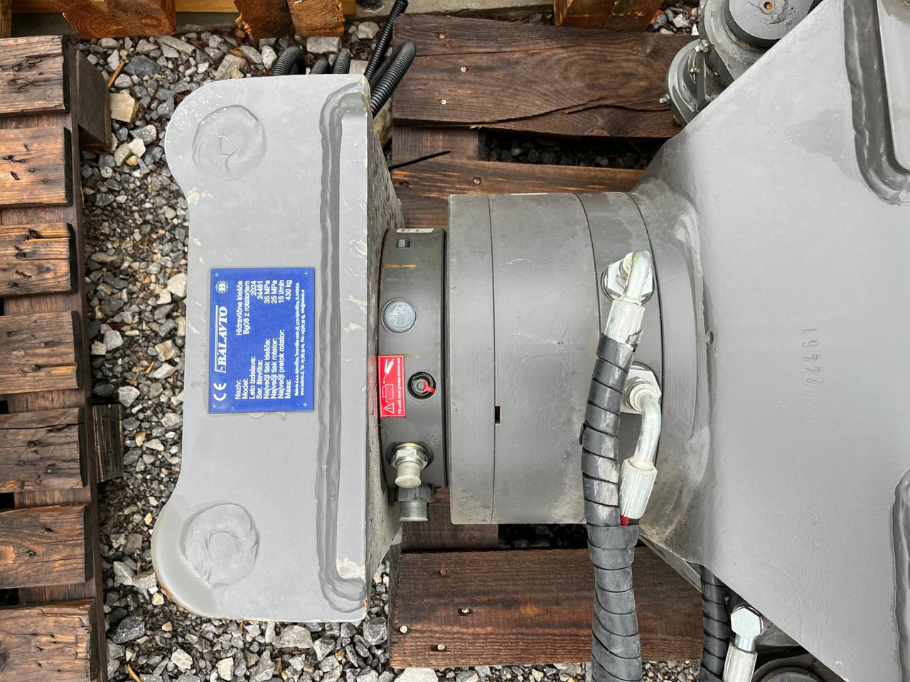 Balavto stone grapple BG08 with rotator - Grapple untuk Ekskavator: gambar 5 Balavto stone grapple BG08 with rotator - Grapple untuk Ekskavator: gambar 5