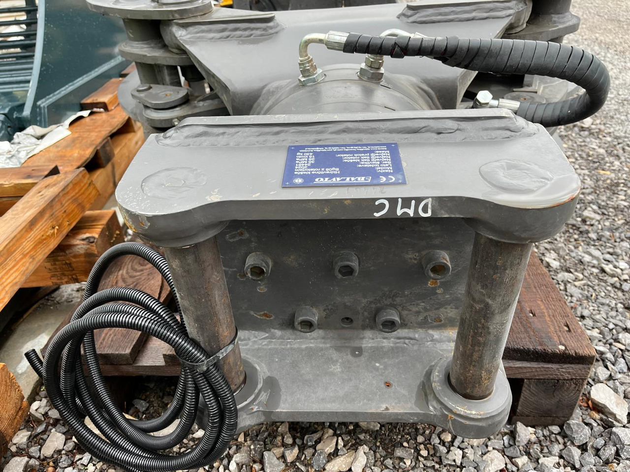 Balavto stone grapple BG08 with rotator - Grapple untuk Ekskavator: gambar 4 Balavto stone grapple BG08 with rotator - Grapple untuk Ekskavator: gambar 4