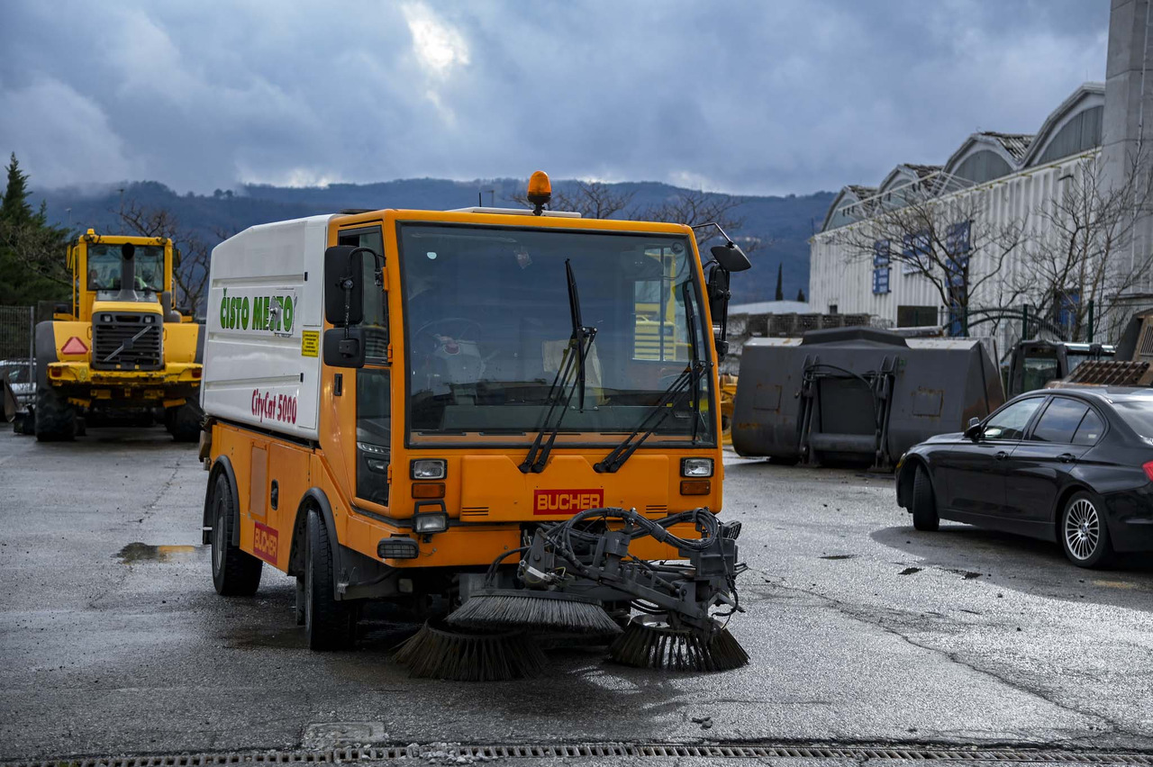 Bucher Schorling CC 5000 City Cat - Penyapu jalan: gambar 5 Bucher Schorling CC 5000 City Cat - Penyapu jalan: gambar 5
