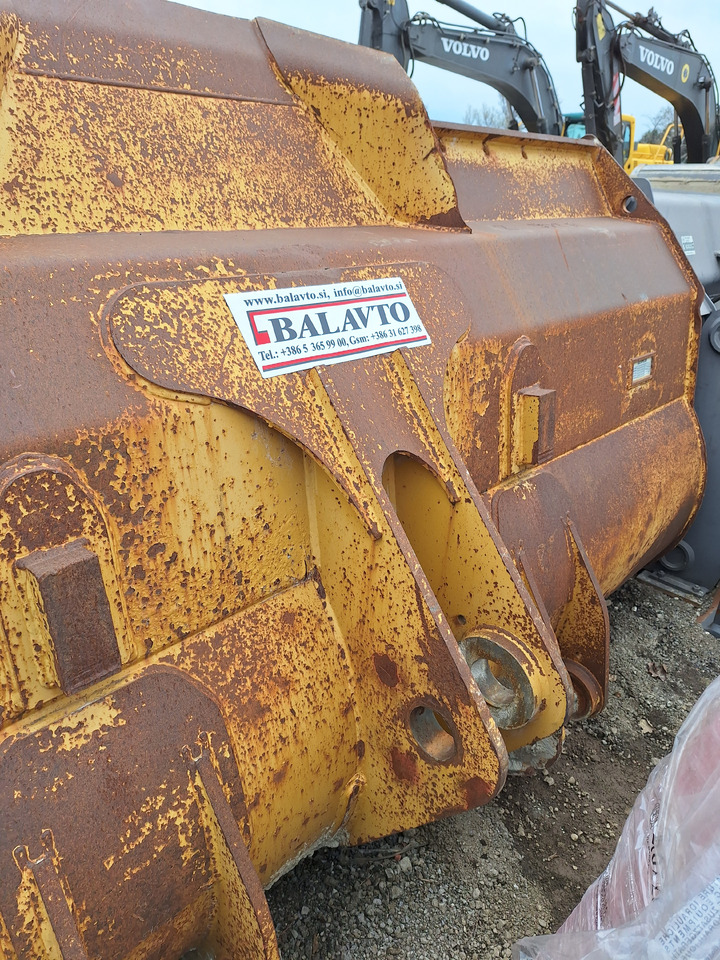 Caterpillar Loader bucket 3300 mm - Ember loader: gambar 5 Caterpillar Loader bucket 3300 mm - Ember loader: gambar 5