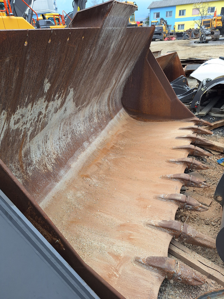 Caterpillar Loader bucket 3300 mm - Ember loader: gambar 3 Caterpillar Loader bucket 3300 mm - Ember loader: gambar 3