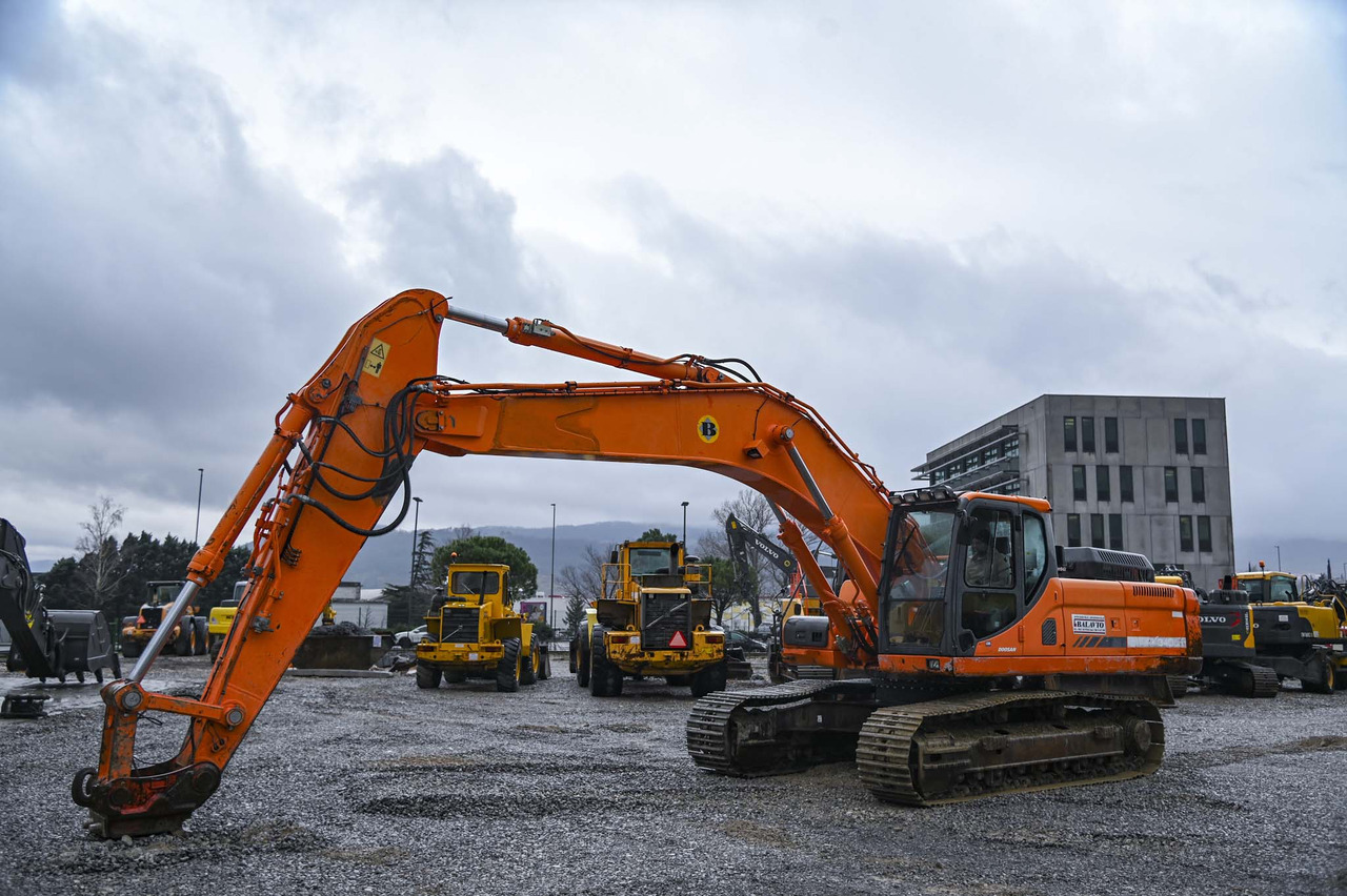 Doosan DX340LC - Ekskavator perayap: gambar 2 Doosan DX340LC - Ekskavator perayap: gambar 2