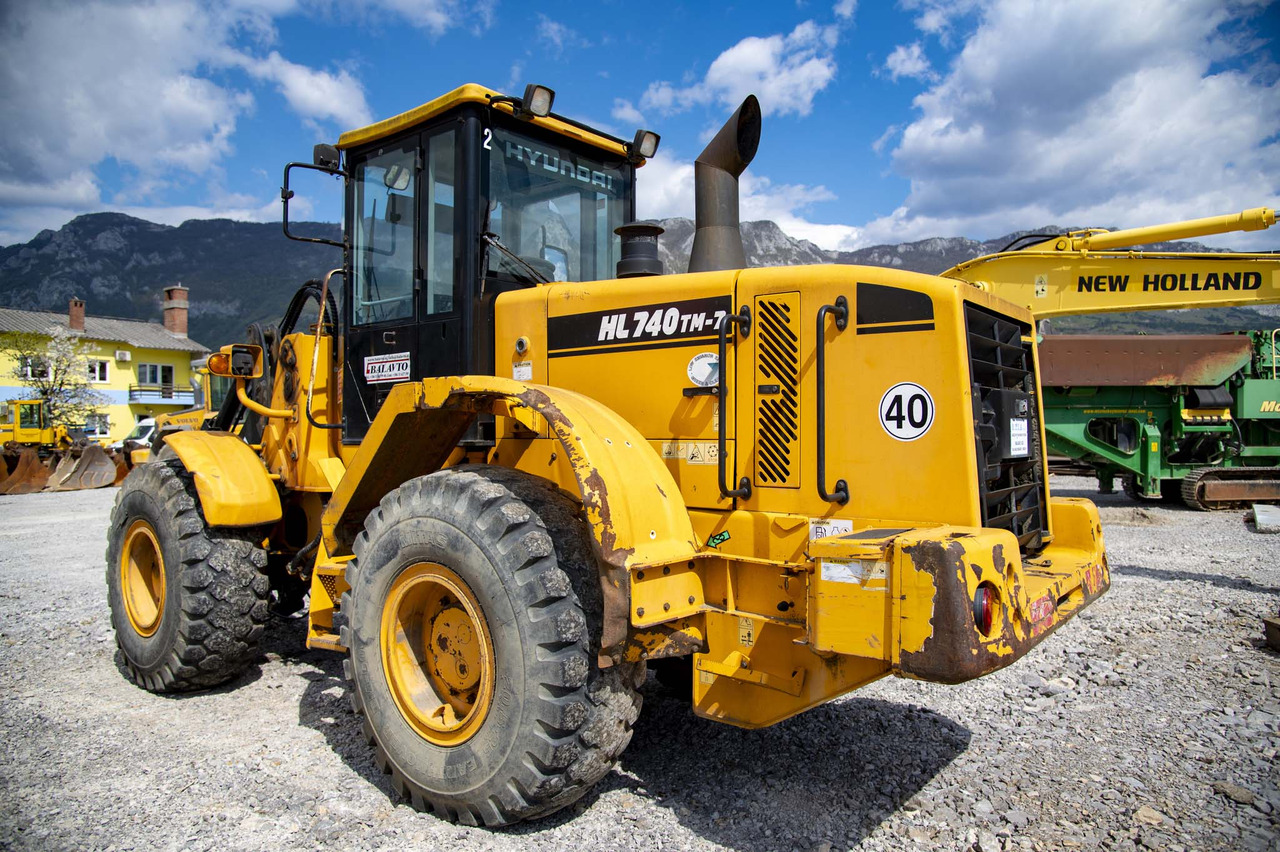 HYUNDAI HL740TM-7 for parts - Wheel loader: gambar 4 HYUNDAI HL740TM-7 for parts - Wheel loader: gambar 4