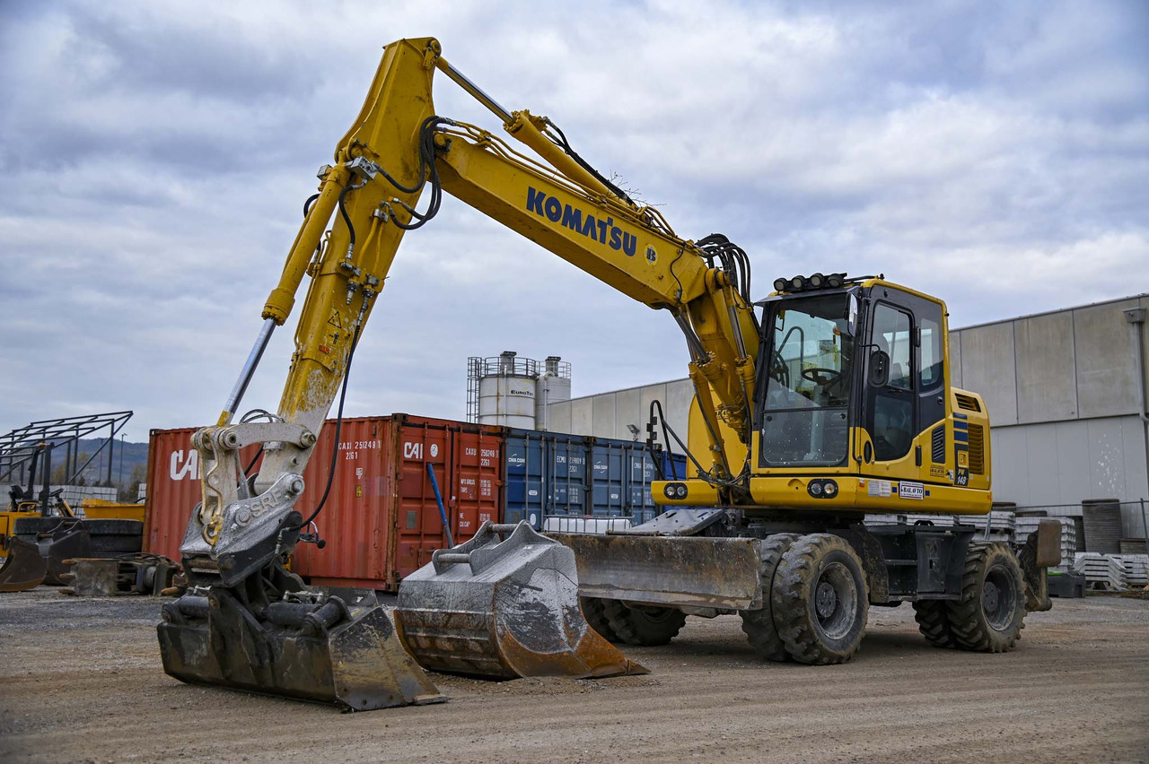 KOMATSU PW148-10 - Ekskavator roda: gambar 1 KOMATSU PW148-10 - Ekskavator roda: gambar 1