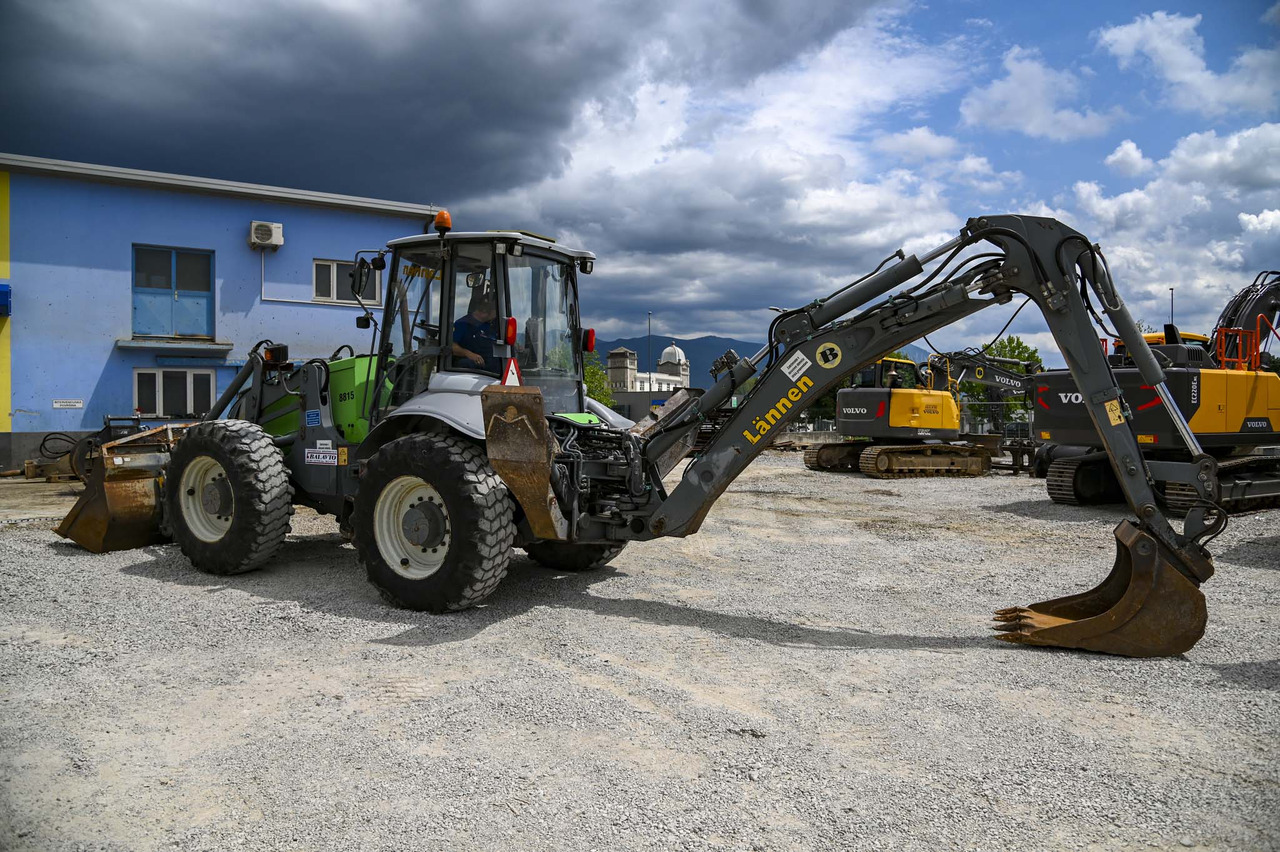 Lännen 8600E - Backhoe loader: gambar 4 Lännen 8600E - Backhoe loader: gambar 4