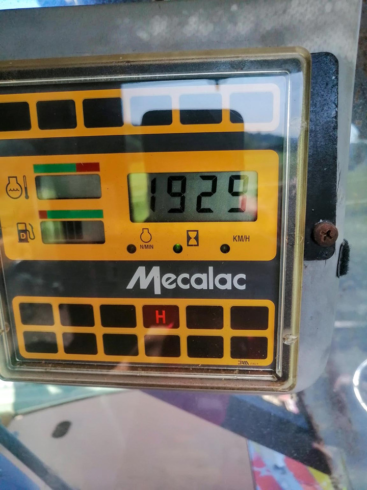 MECALAC 14 MXT - Ekskavator roda: gambar 5 MECALAC 14 MXT - Ekskavator roda: gambar 5