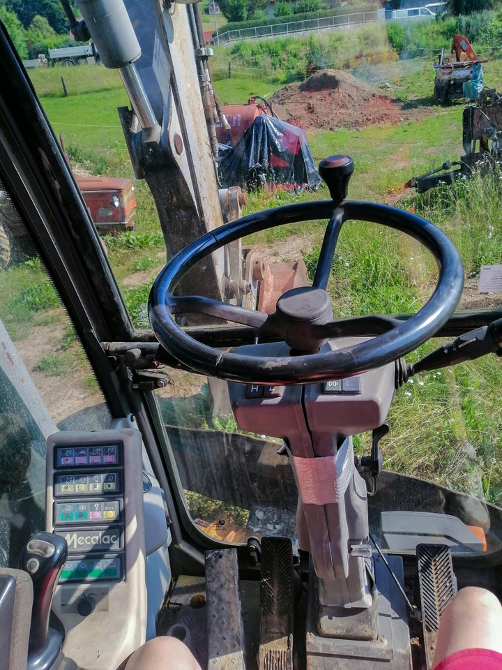 MECALAC 14 MXT - Ekskavator roda: gambar 3 MECALAC 14 MXT - Ekskavator roda: gambar 3