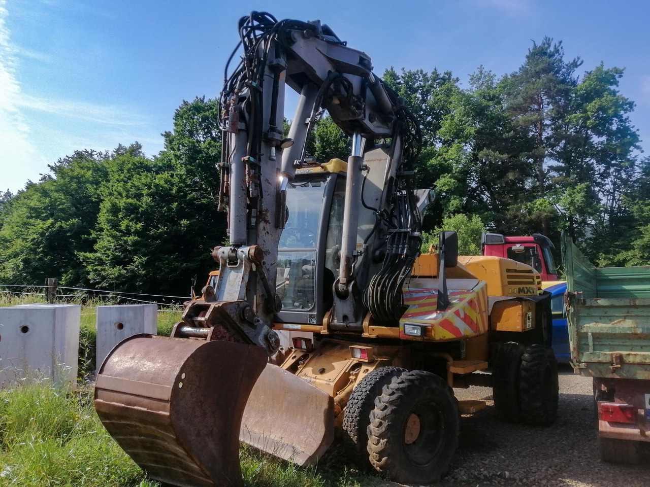 MECALAC 14 MXT - Ekskavator roda: gambar 1 MECALAC 14 MXT - Ekskavator roda: gambar 1