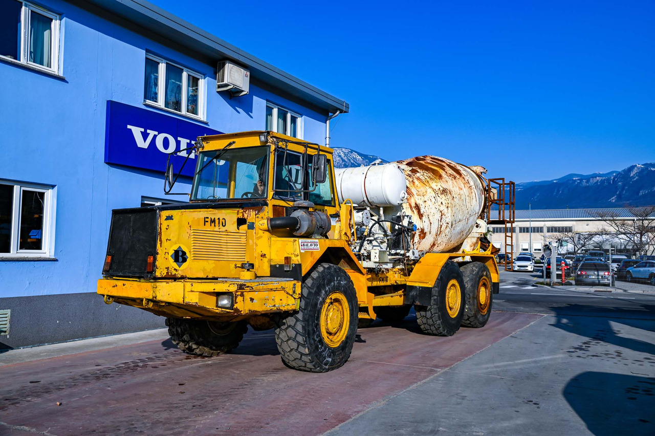 VOLVO A25C 6X6 - Truk pengaduk beton: gambar 2 VOLVO A25C 6X6 - Truk pengaduk beton: gambar 2