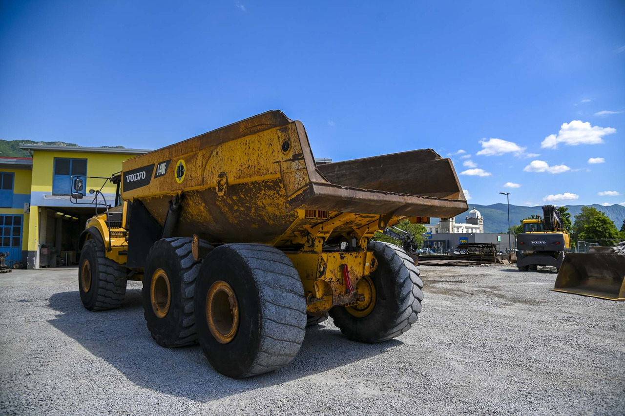 VOLVO A40F - Tempat sampah artikulasi: gambar 4 VOLVO A40F - Tempat sampah artikulasi: gambar 4