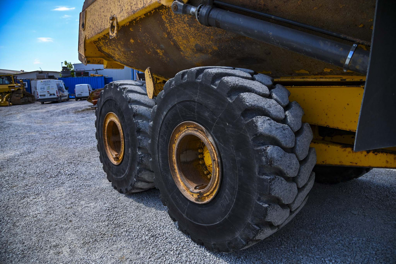 Tempat sampah artikulasi VOLVO A40F: gambar 50 Tempat sampah artikulasi VOLVO A40F: gambar 50